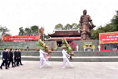 De Quang Trung Opstand: Een Vergelding Voor DeNguyen Lords En De Chinese Invasiers